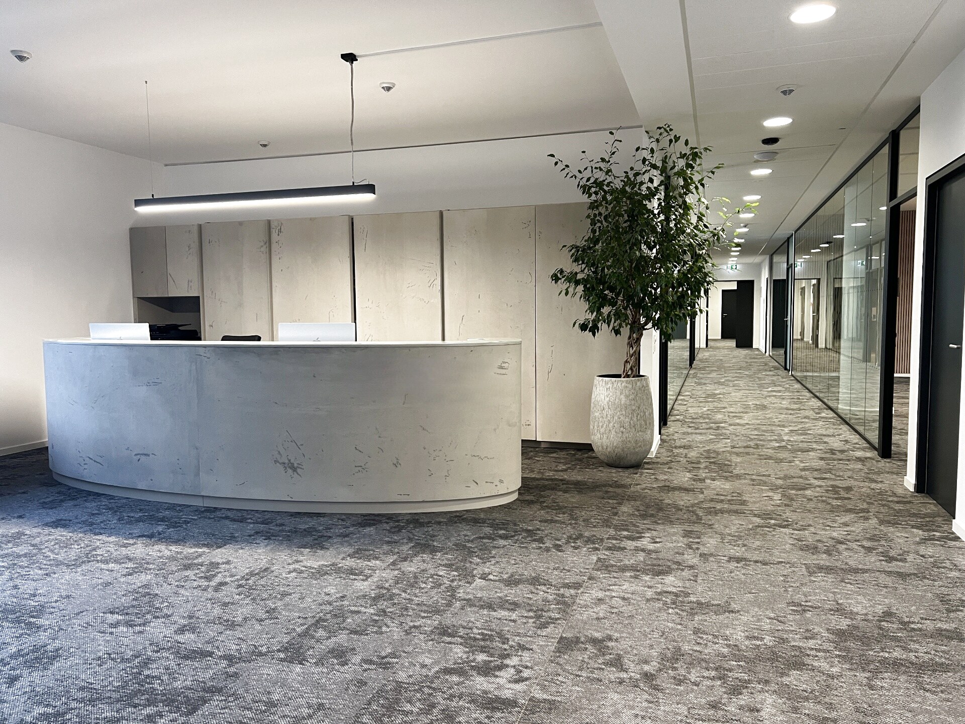 Marmor-Empfangsbereich des Business Centers